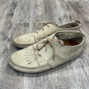 Casual Lace-Up  Moccasin Shoes in Light Beige